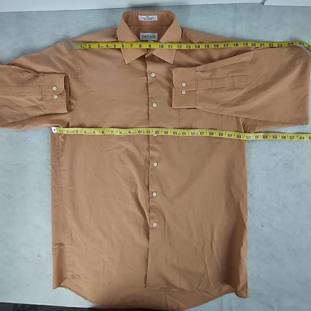Van Heusen Men's Orange Cotton Blend Button Down Size Large 16 (34-35)